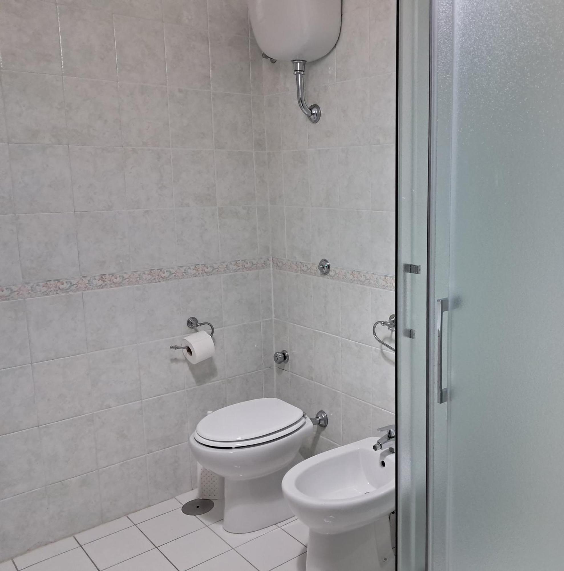 Depandance Con Piscina In Uso In Esclusivo In B&B SantʼAntonio Abate Exterior foto